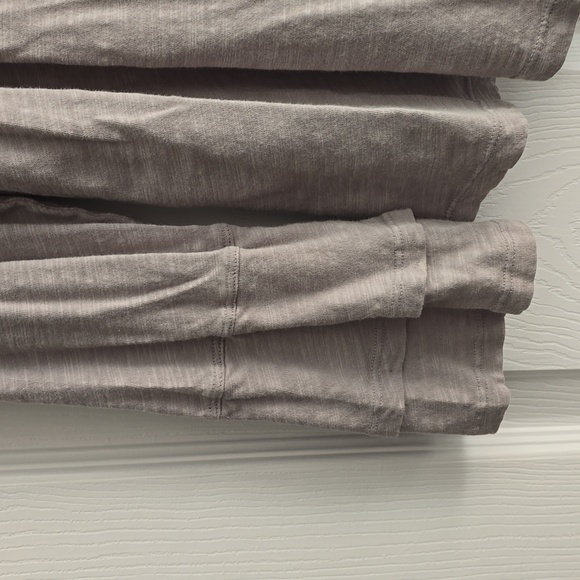 Adorable cardigan by modoc Size M - Picture 2 of 4